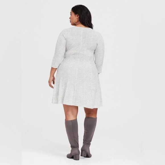 Torrid Grey 3/4 Sleeves Ribbed Mini Sweater Skater Dress Plus Size 4XL - Picture 2 of 5